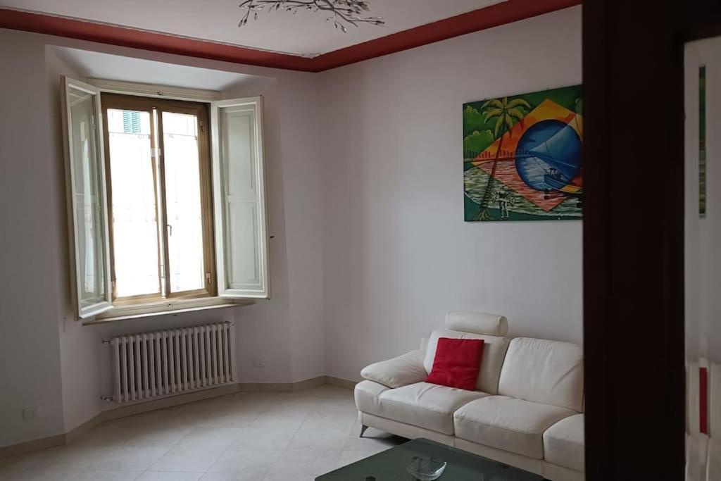 Casa Giafer Apt Luminoso Spazioso Ben Localizzato Florencia Exterior foto